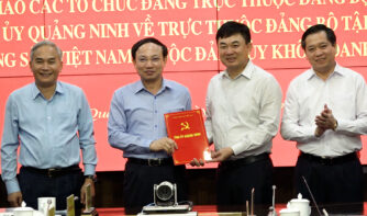 Đảng bộ Tập đoàn tiếp nhận 10 tổ chức Đảng và 8.975 Đảng viên từ Đảng bộ Than Quảng Ninh