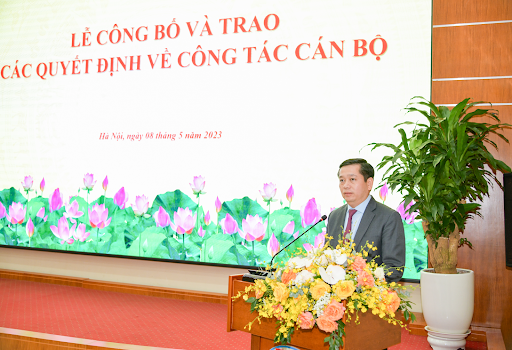 Đồng chí Nguyễn Long Hải - Ủy viên dự khuyết Ban chấp hành Trung ương Đảng, Bí thư Đảng ủy Khối Doanh nghiệp Trung ương phát biểu tại buổi lễ
